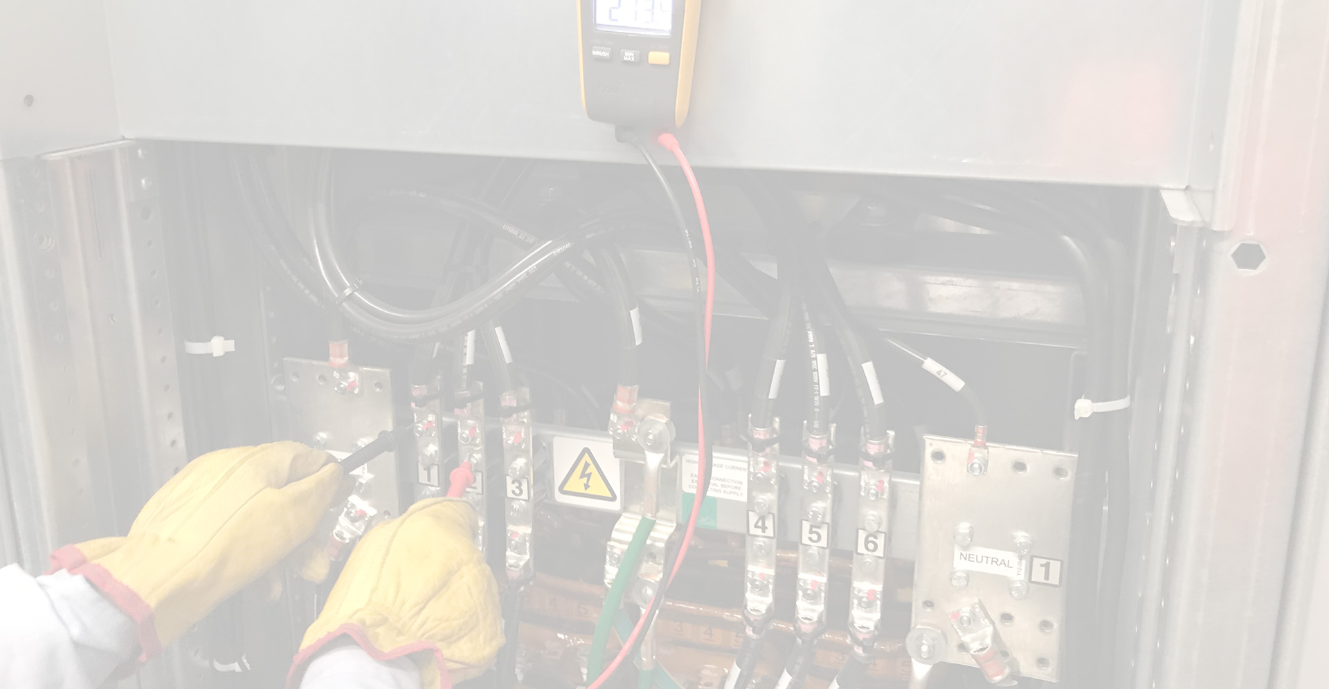 SERVICIO DE MANTENIMINETO A CENTROS DE DATOS