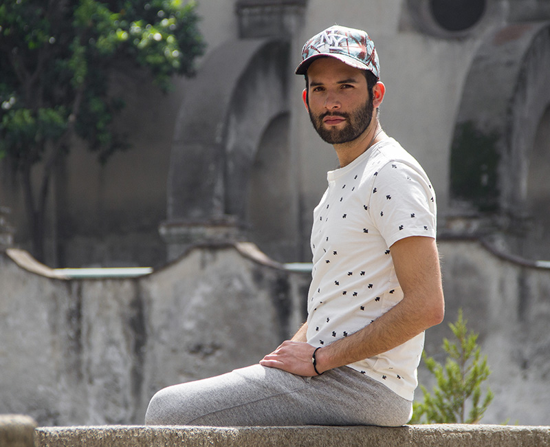 Enrique Olmos, actor de teatro en Nueva York y México
