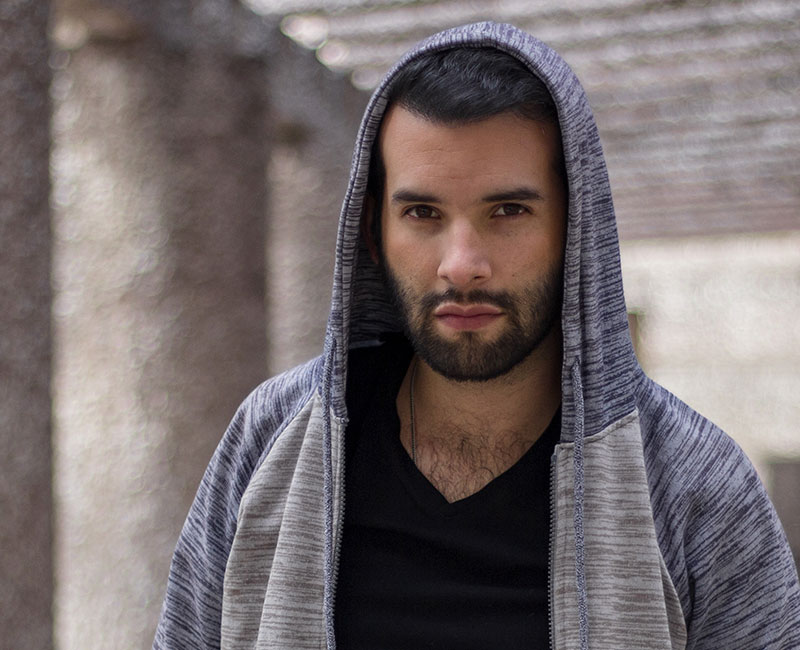 Enrique Olmos, escritor para cine y televisión