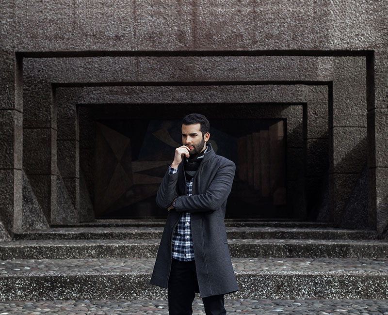 Enrique Olmos, guionista de cine y televisión