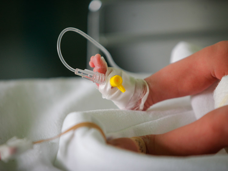 ESPECIALISTAS EN ONCOLOGÍA PEDIATRICA