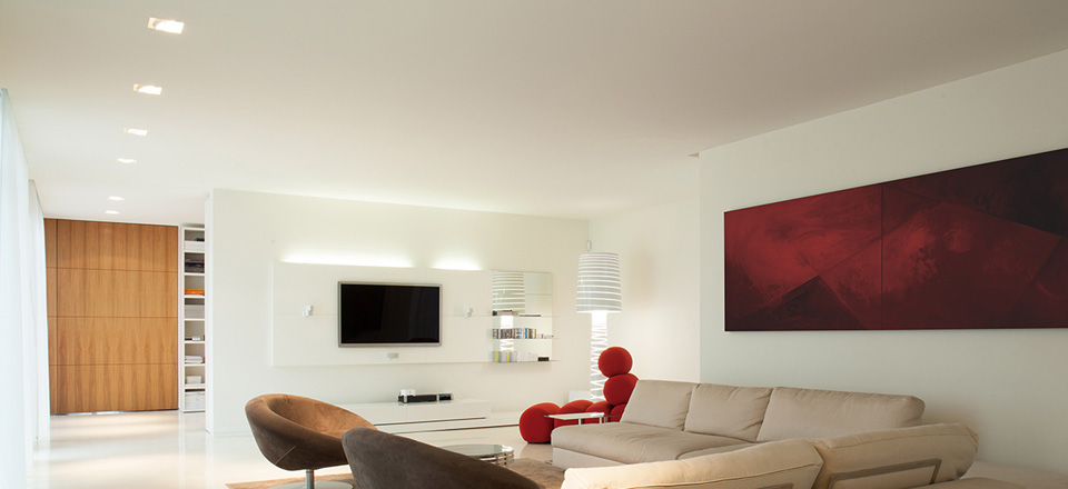 INSTALACIÓN DE ILUMINACIÓN AUTOMATIZADA