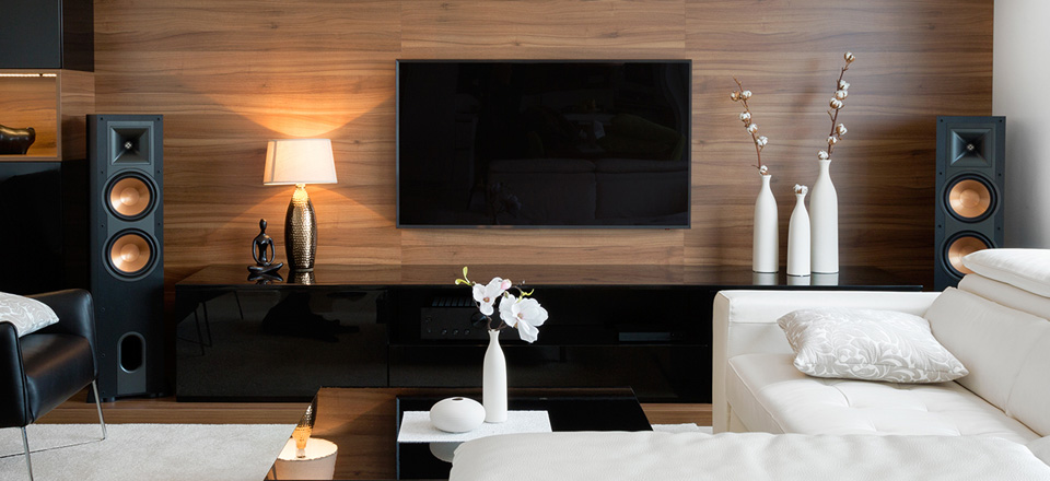 INSTALACIÓN DE SISTEMAS DE SONIDO Y VIDEO AUTOMATIZADO