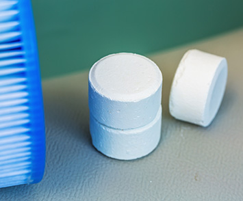 DISTRIBUIDOR DE PASTILLAS DE CLORO