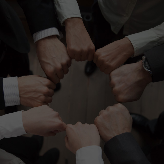 CONSIGUE COLABORADORES LEALES