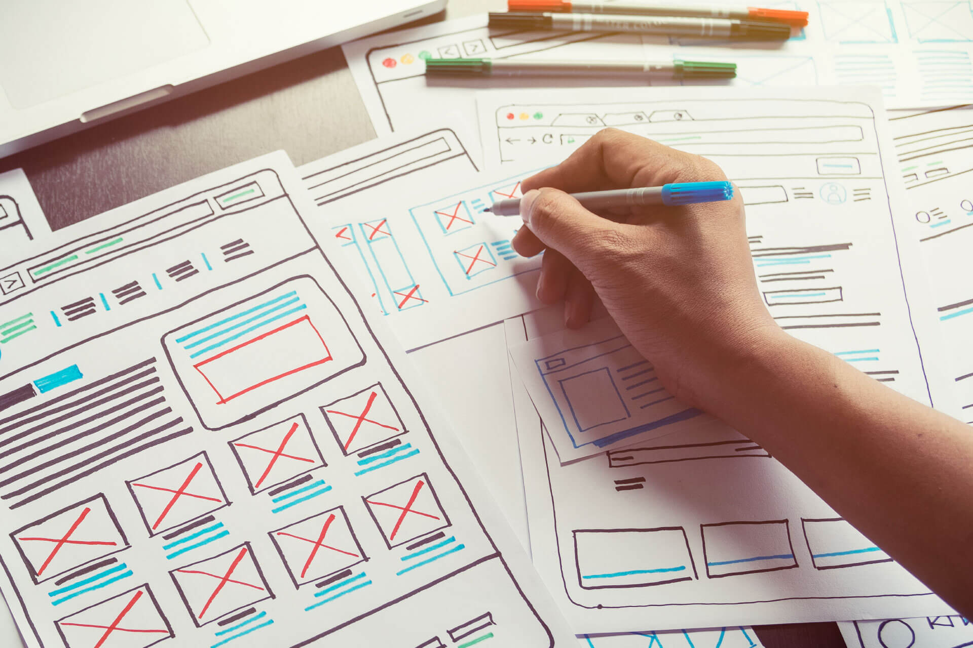 REÚNETE CON NUESTROS ESPECIALISTAS